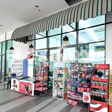 Colour-Theme Designed, Private Studio Home, Cybersquare 27B Cyberjaya, Flexihome-My Exterior foto